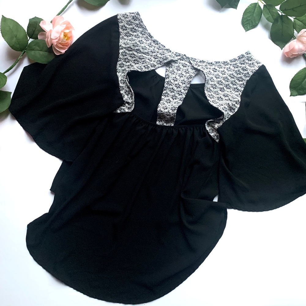 Potter’s Pot | Butterfly Sleeve Black Lace Blouse